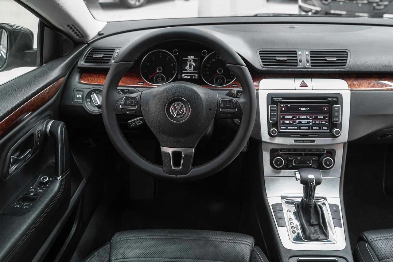 Volkswagen Passat CC 2009, черный, ДЦ Орехово