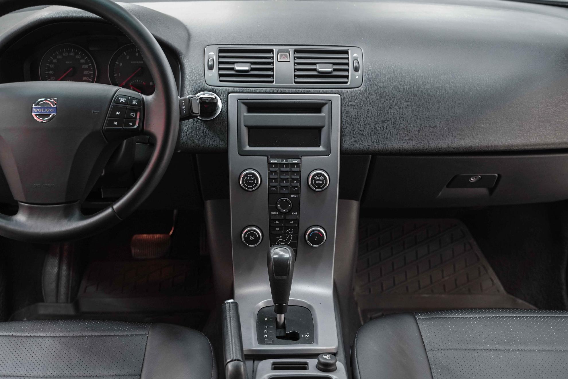 Volvo S40 2008, черный, ДЦ Орехово
