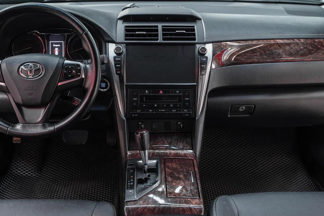 Toyota Camry 2015, черный, ДЦ Орехово