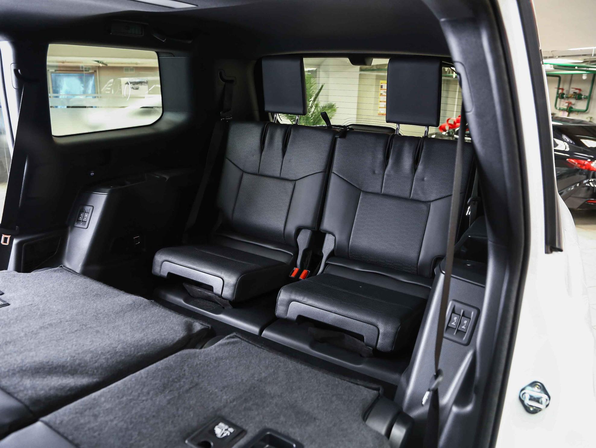 Toyota Land Cruiser Prado 2026, белый, ДЦ Орехово