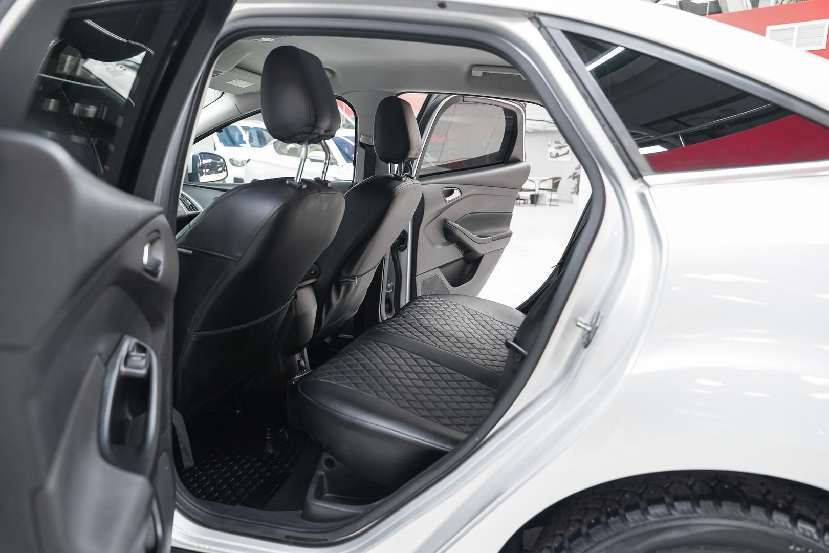 Ford Focus 2012, серый, ДЦ Орехово