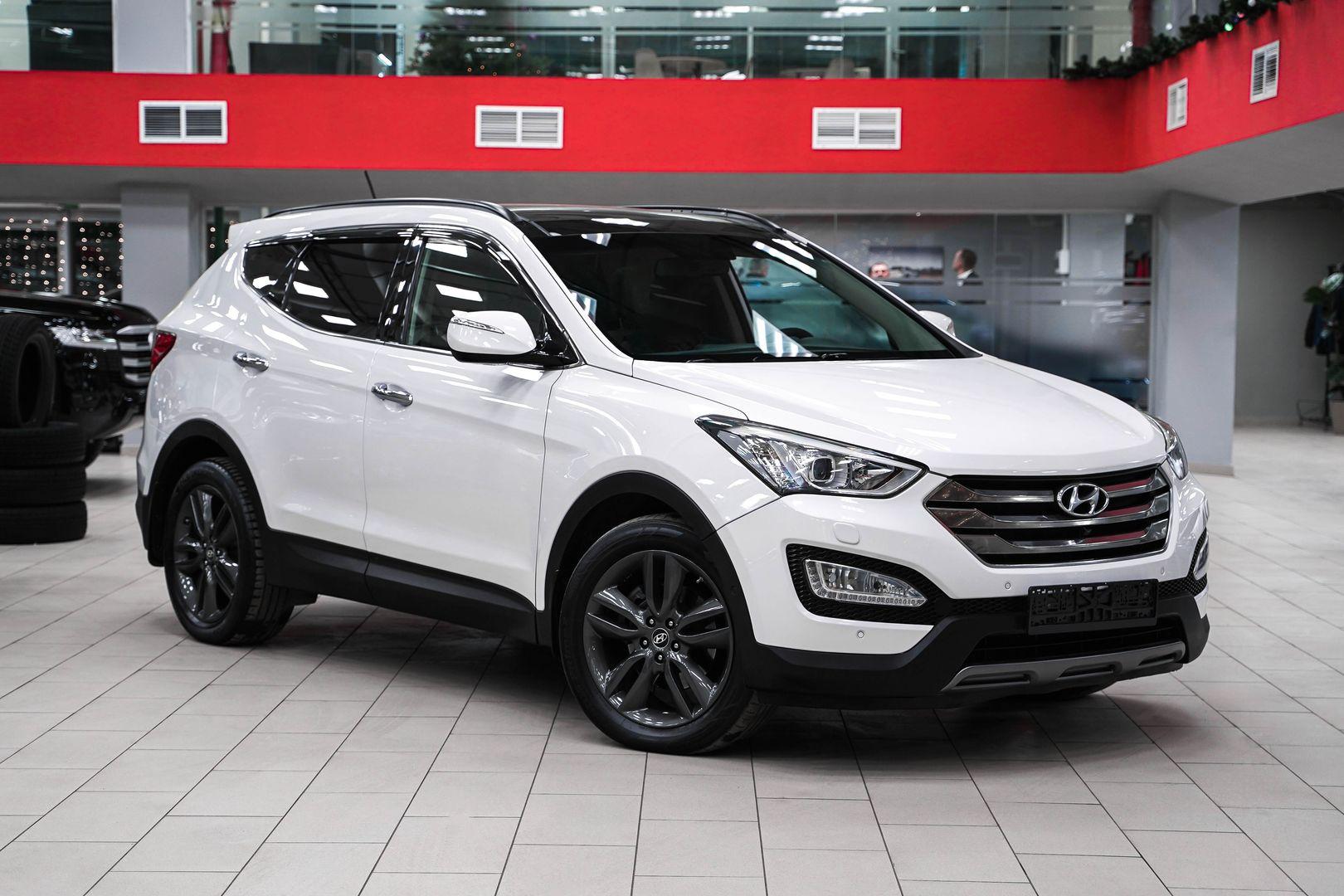 Hyundai Santa Fe 2013, белый, ДЦ Орехово