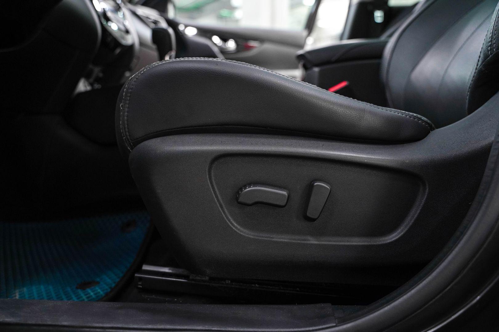 Nissan Qashqai 2014, черный, ДЦ Орехово