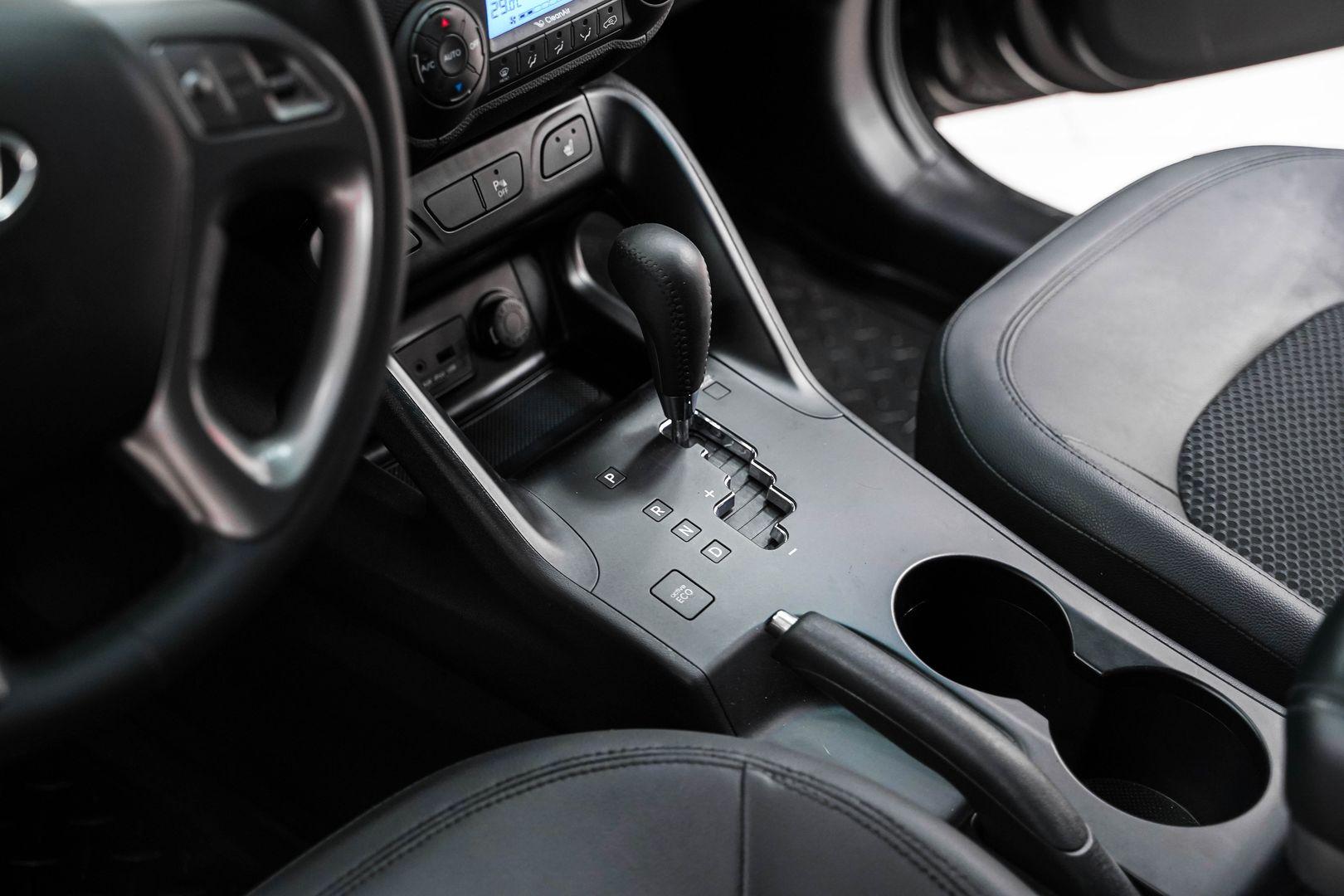 Hyundai ix35 2012, черный, ДЦ Орехово