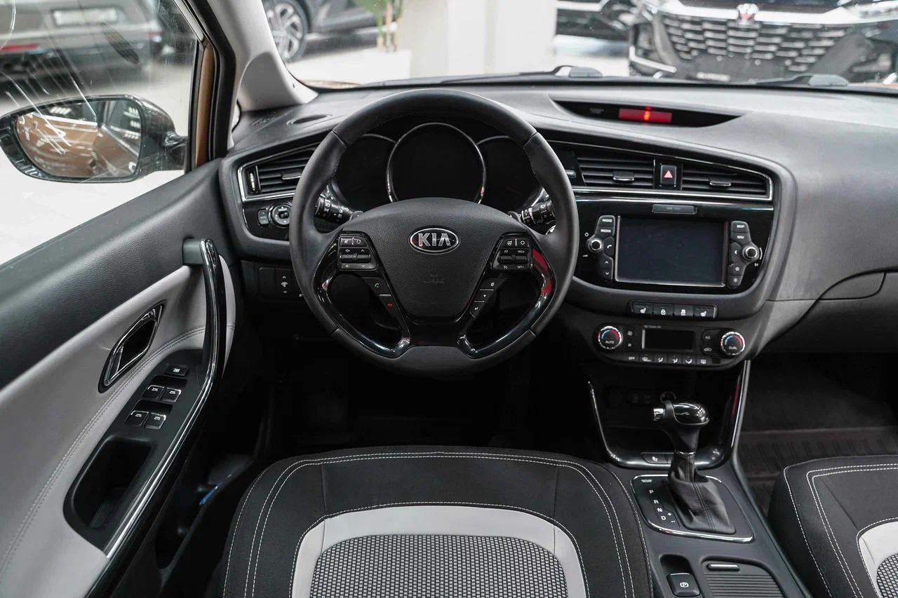 Kia Ceed 2016, коричневый, ДЦ Орехово