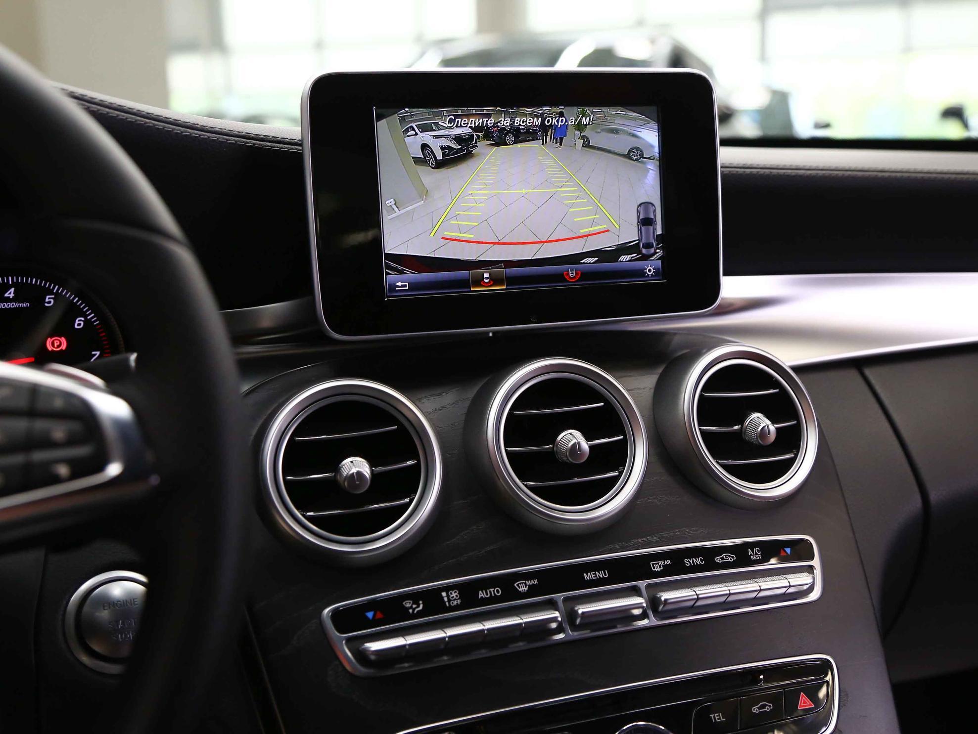 Mercedes-Benz C-Класс 2015, черный, ДЦ Орехово