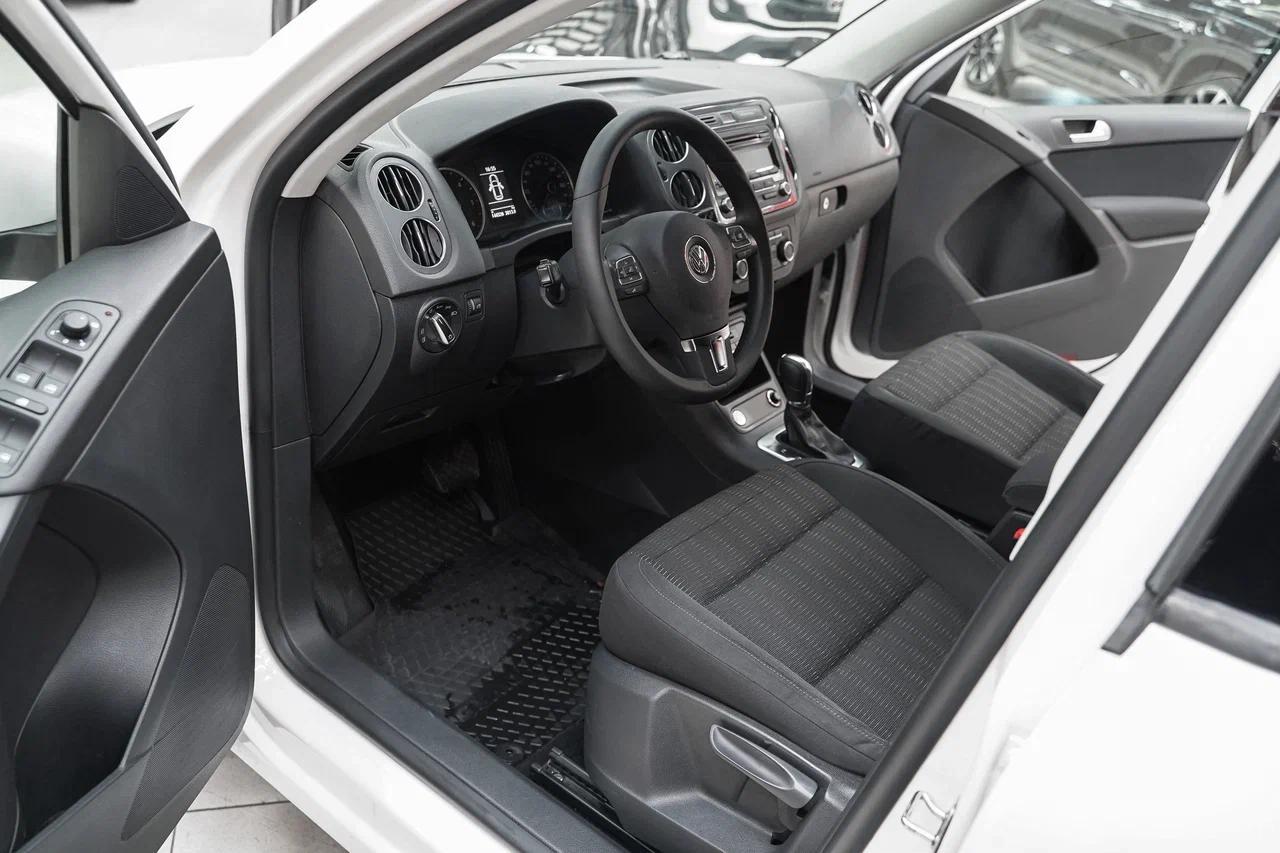 Volkswagen Tiguan 2012, белый, ДЦ Орехово