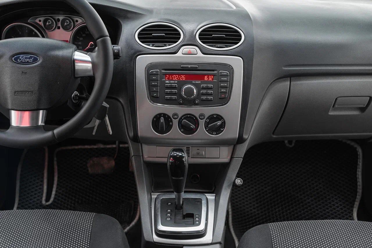 Ford Focus 2010, черный, ДЦ Орехово