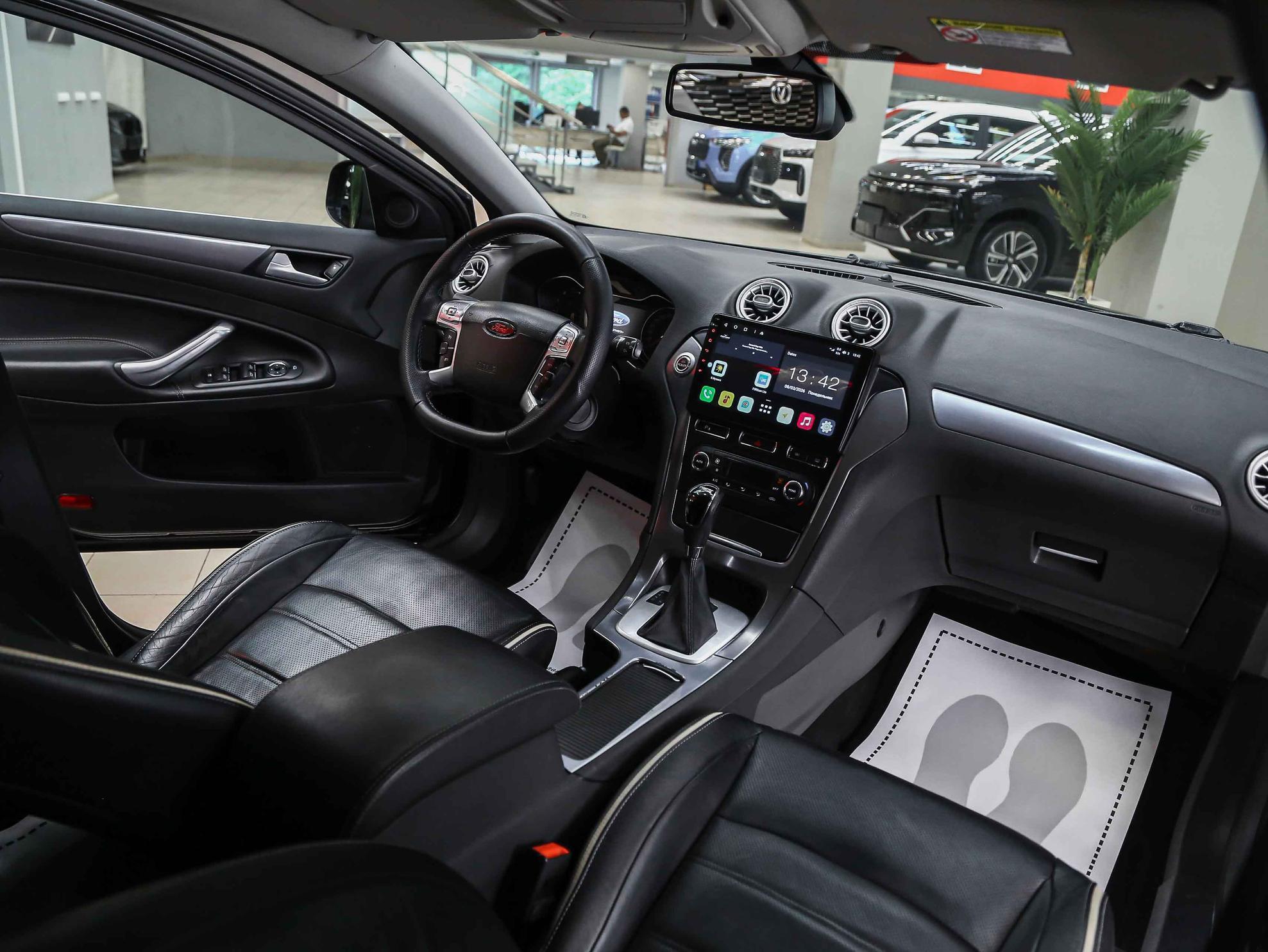 Ford Mondeo 2012, черный, ДЦ Орехово