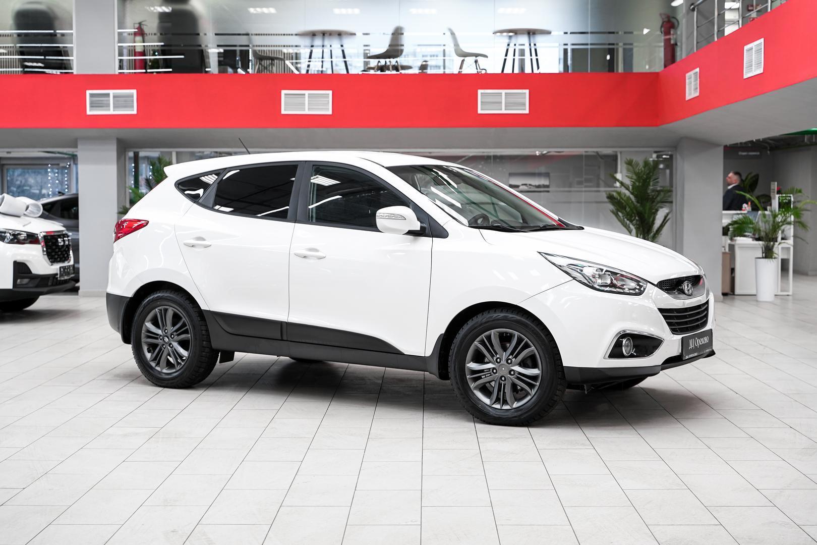 Hyundai ix35 2014, белый, ДЦ Орехово