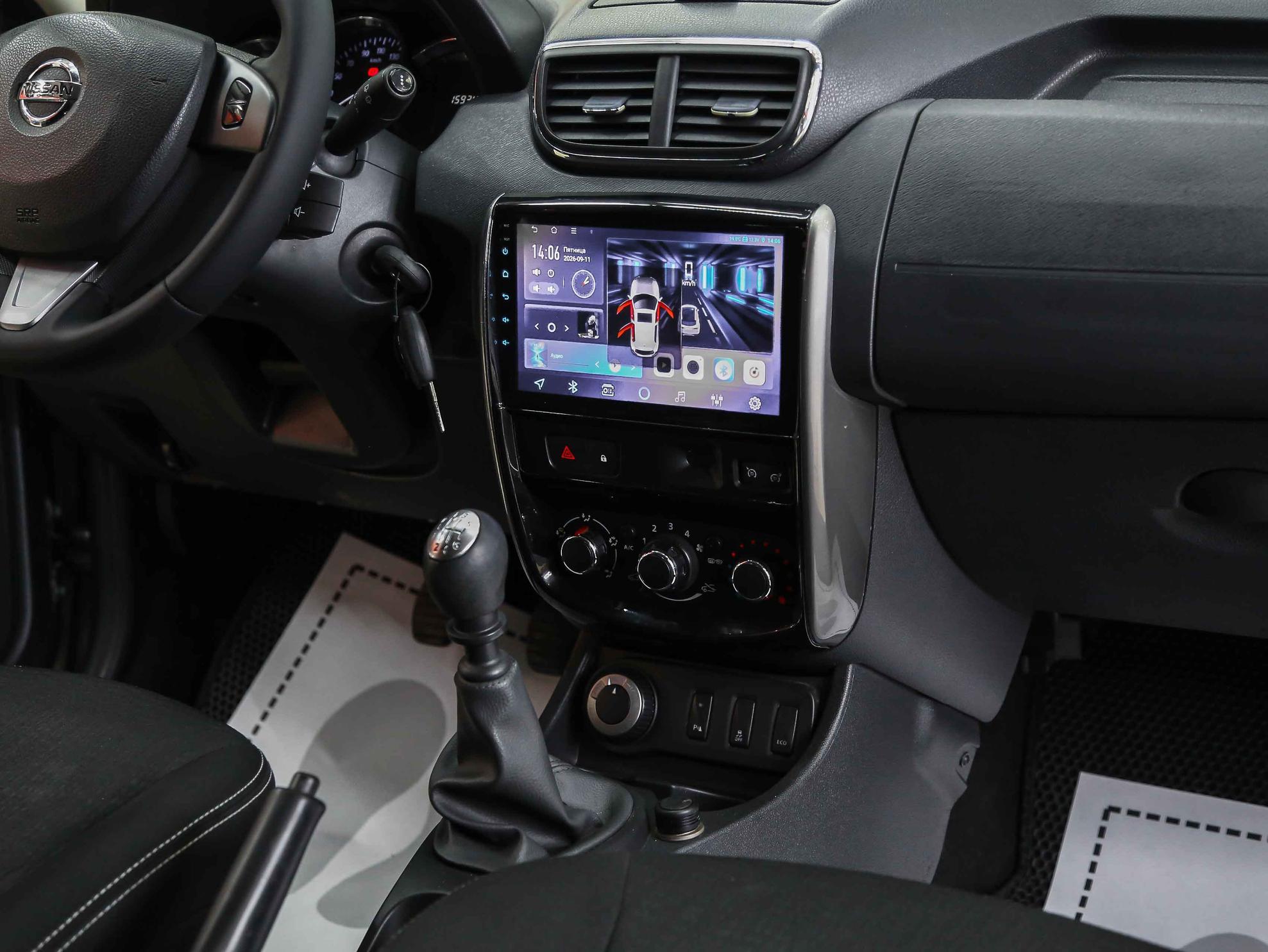 Nissan Terrano 2018, серый, ДЦ Орехово