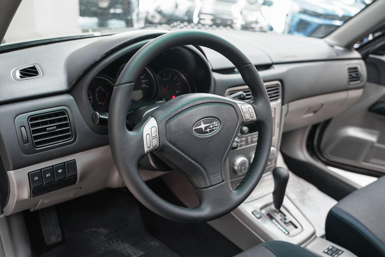 Subaru Forester 2006, зеленый, ДЦ Орехово