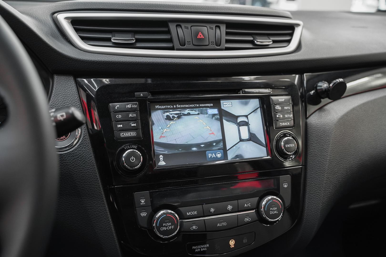 Nissan Qashqai 2016, черный, ДЦ Орехово