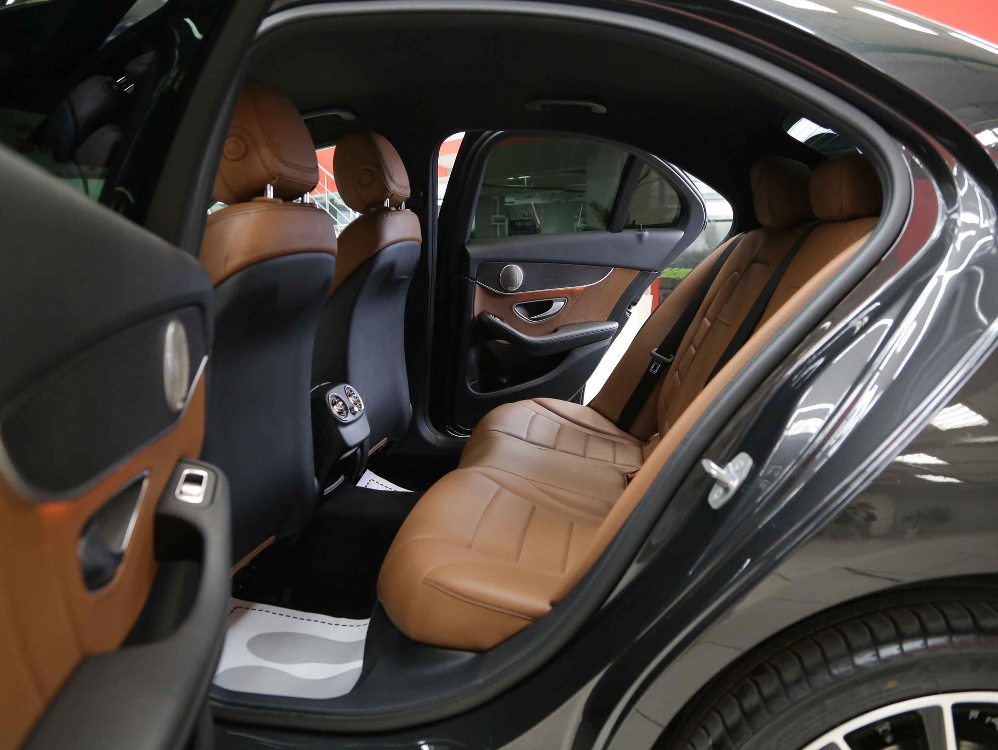 Mercedes-Benz C-Класс 2019, серый, ДЦ Орехово