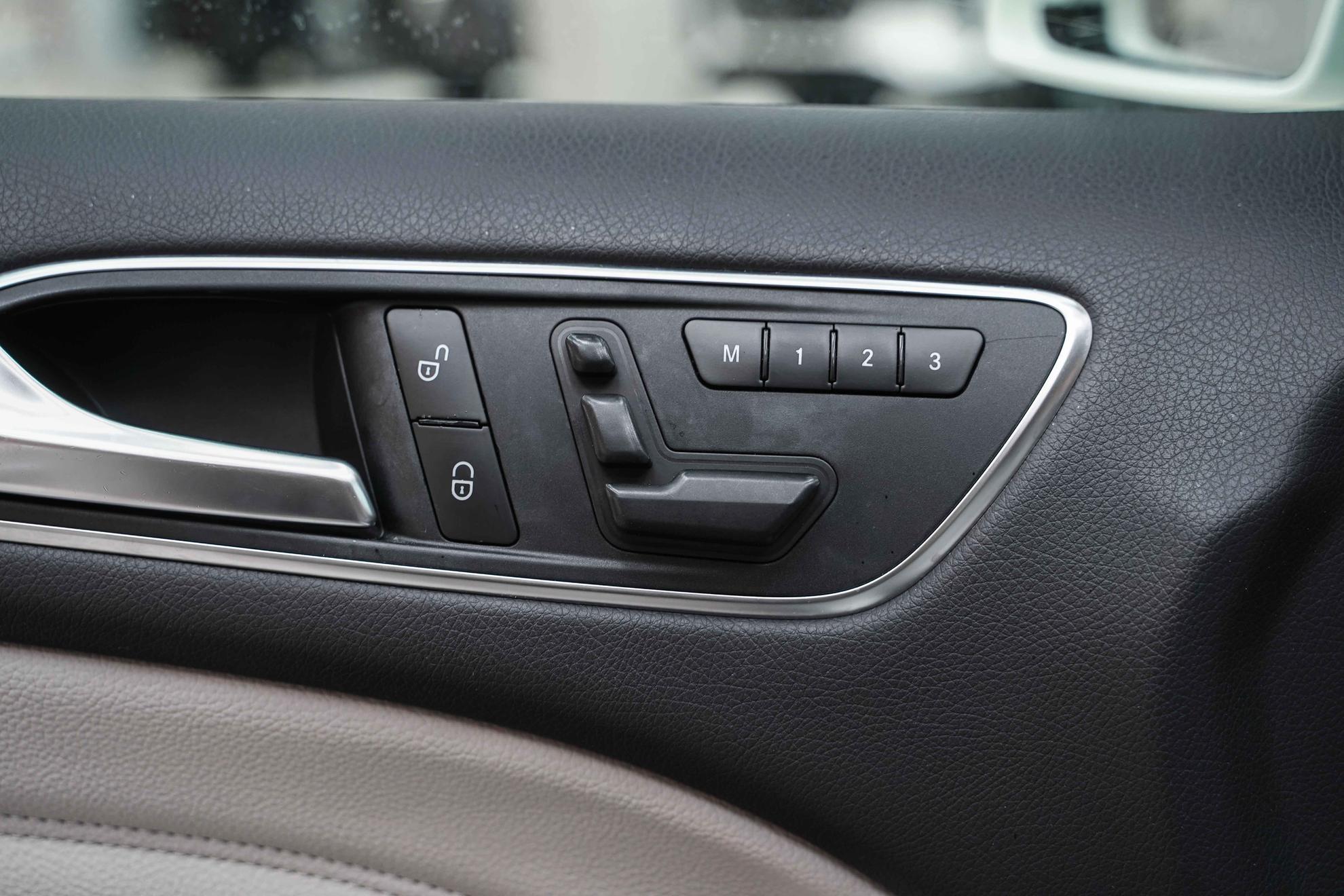 Mercedes-Benz B-Класс 2013, белый, ДЦ Орехово