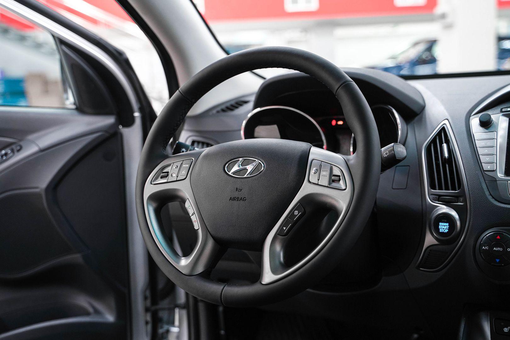 Hyundai ix35 2014, серебряный, ДЦ Орехово