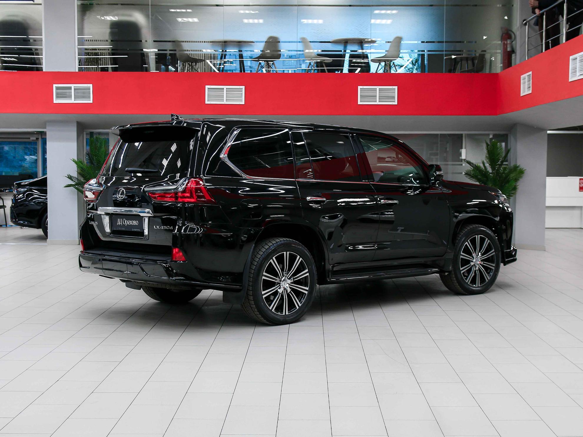 Lexus LX 2015, черный, ДЦ Орехово
