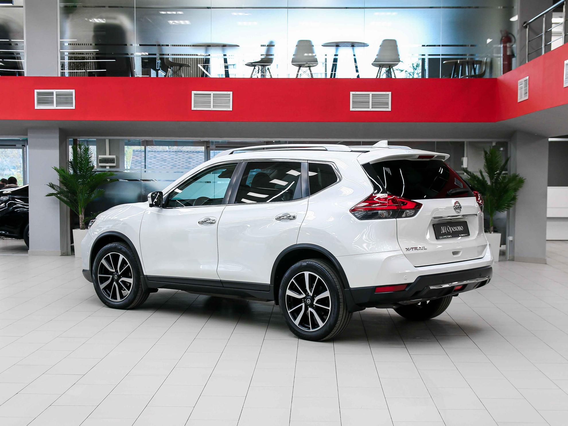 Nissan X-Trail 2021, белый, ДЦ Орехово