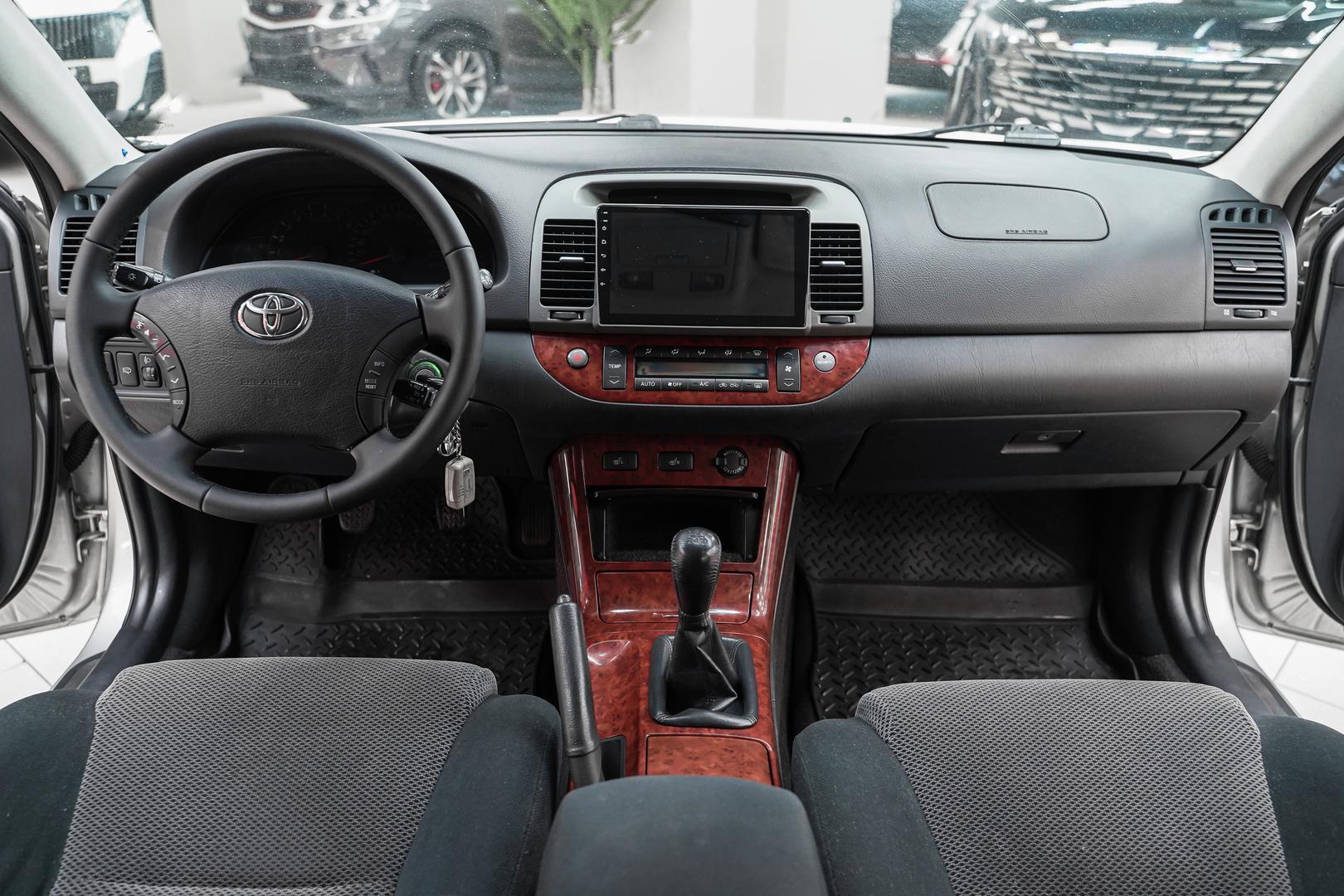 Toyota Camry 2004, серебряный, ДЦ Орехово