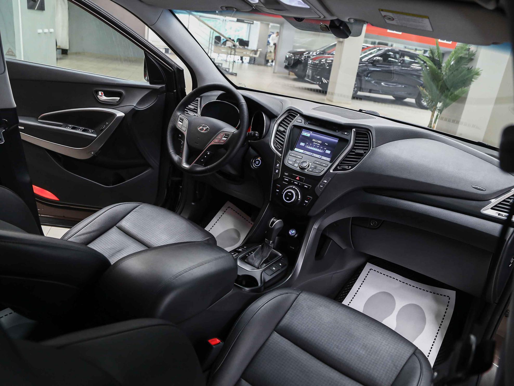 Hyundai Santa Fe 2013, коричневый, ДЦ Орехово