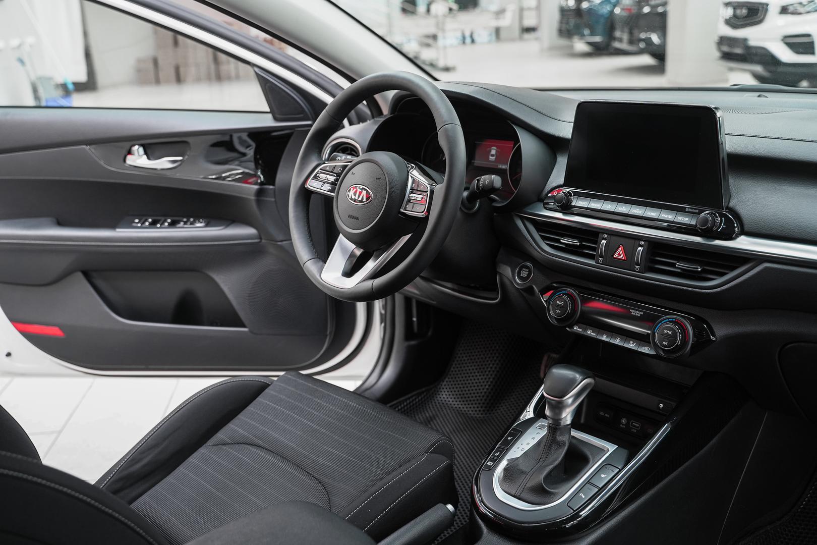 Kia Cerato 2019, белый, ДЦ Орехово