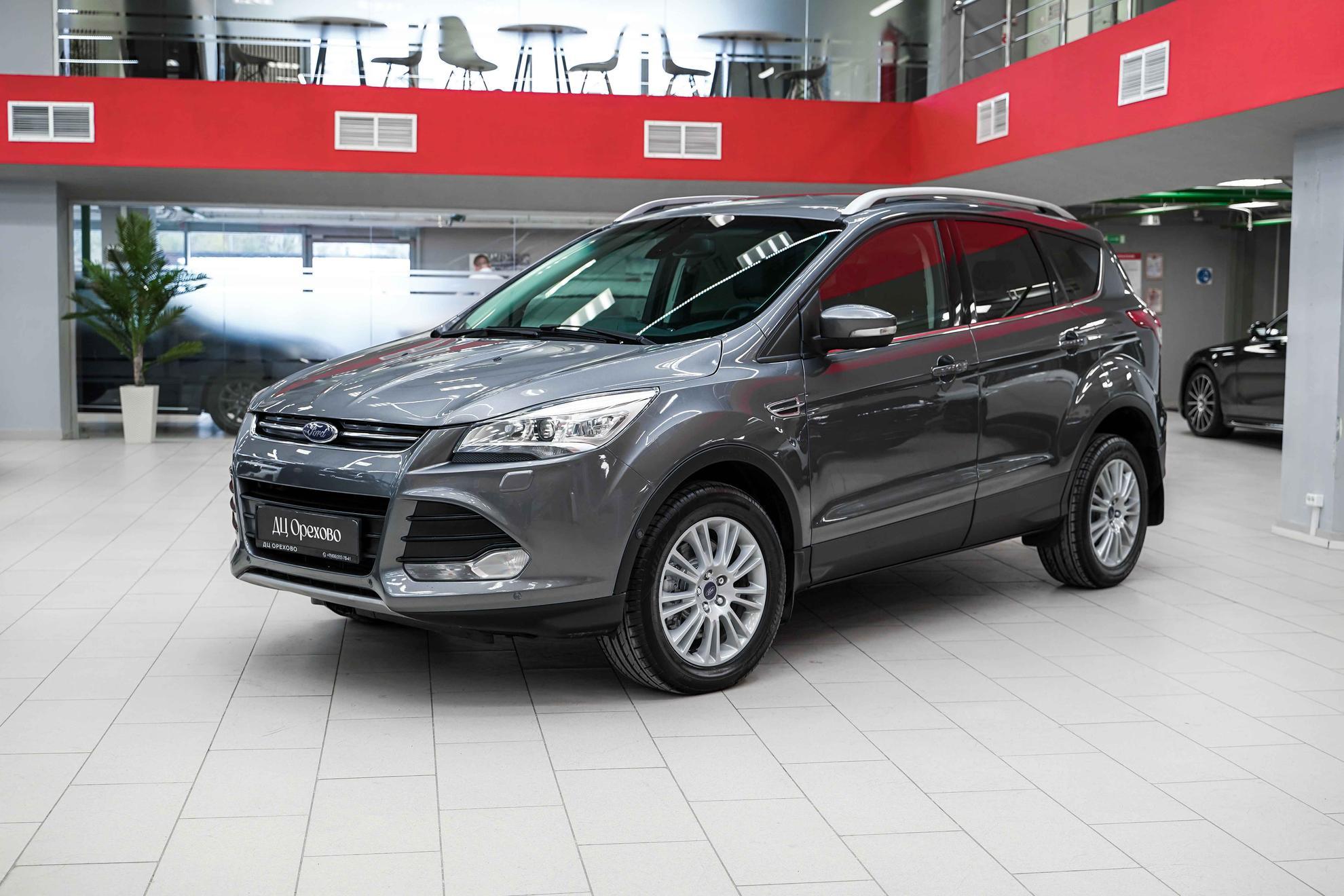 Ford Kuga 2013, серый, ДЦ Орехово