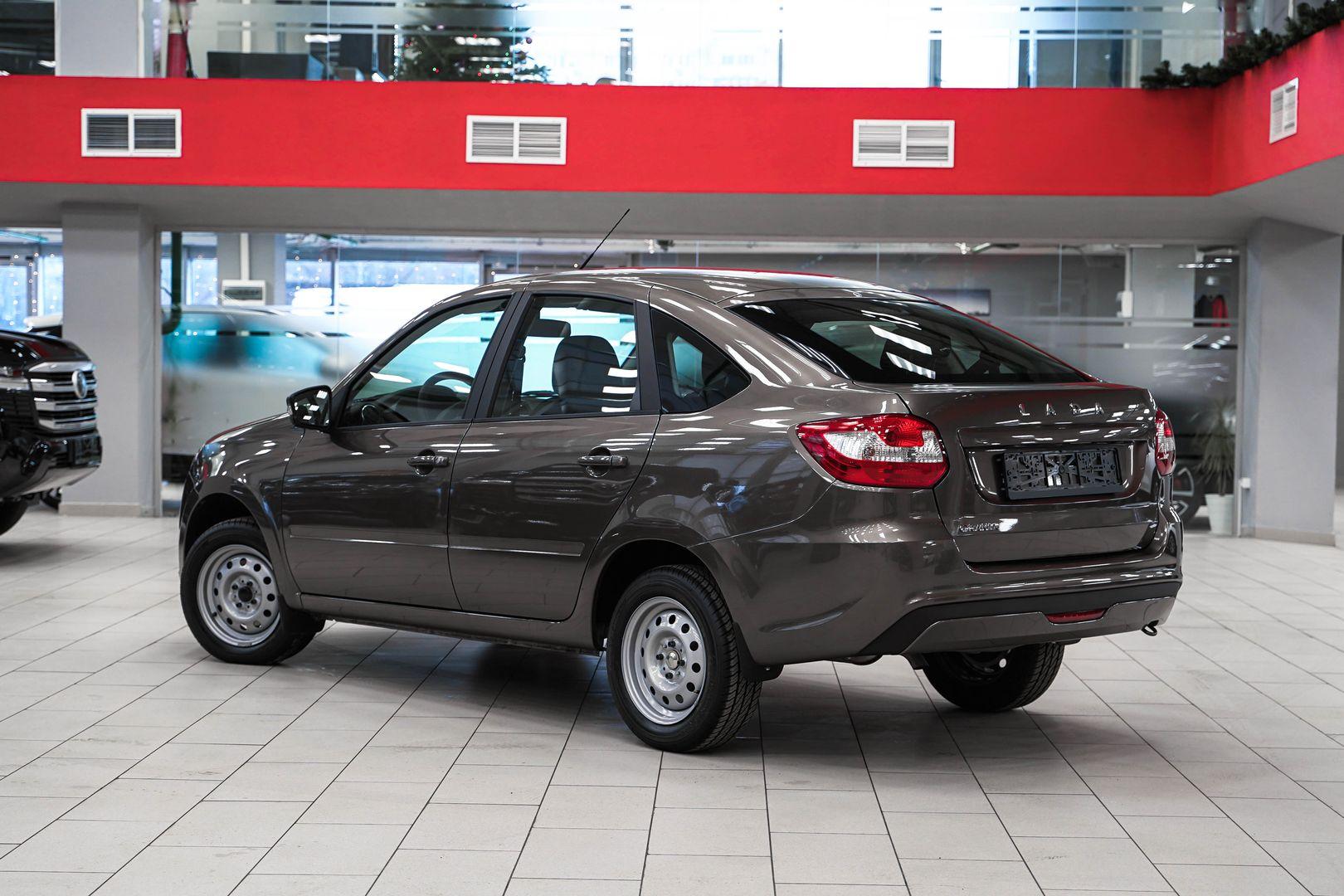 LADA (ВАЗ) Granta 2024, серый, ДЦ Орехово