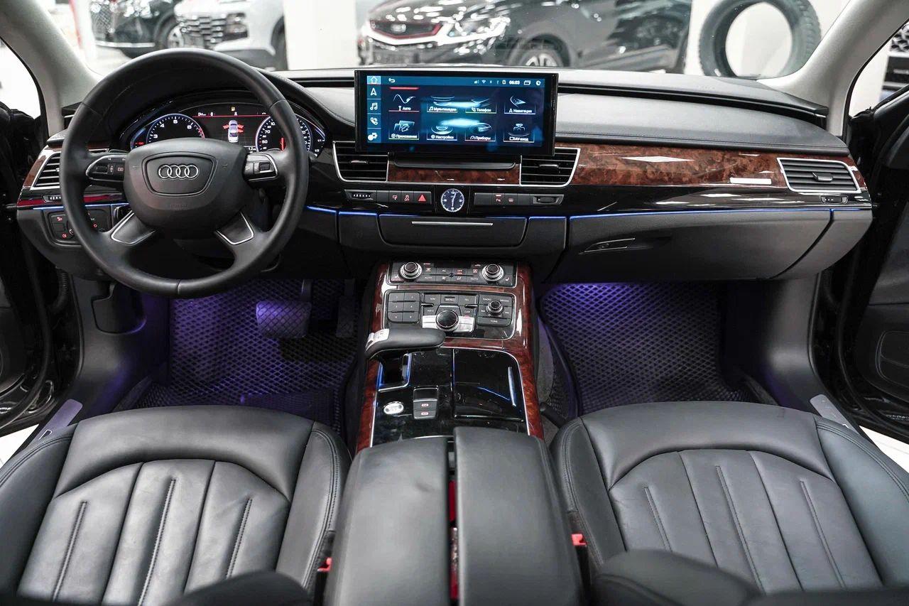 Audi A8 2011, черный, ДЦ Орехово