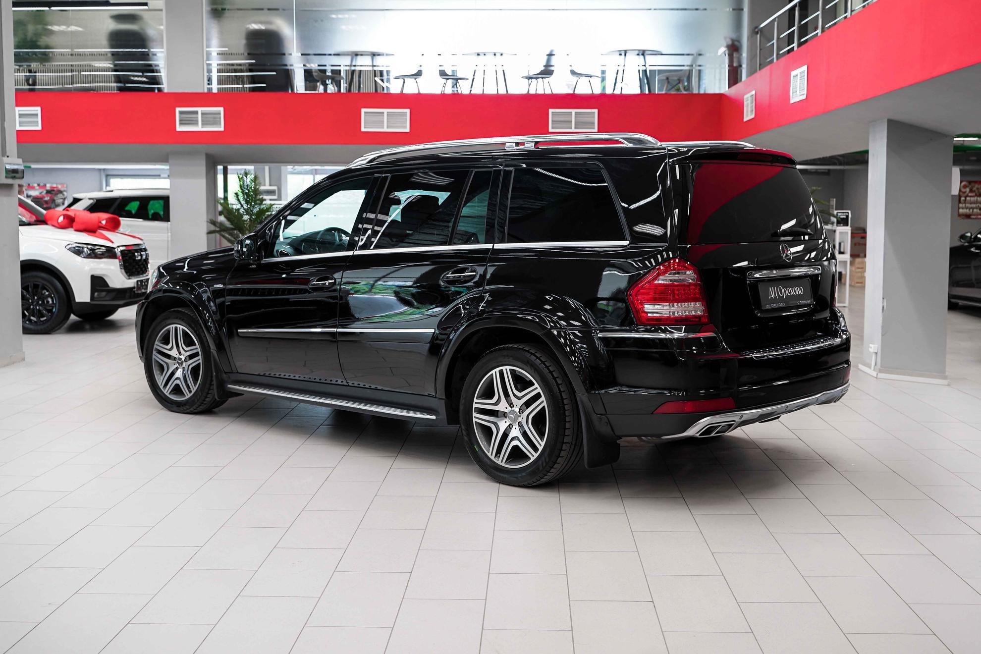 Mercedes-Benz GL-Класс 2011, черный, ДЦ Орехово