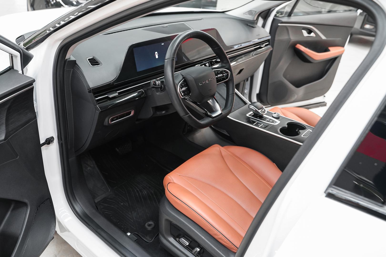 Omoda C5 2023, белый, ДЦ Орехово