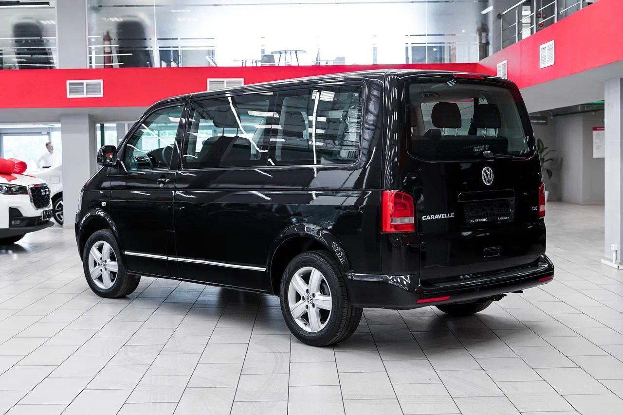 Volkswagen Caravelle 2013, черный, ДЦ Орехово