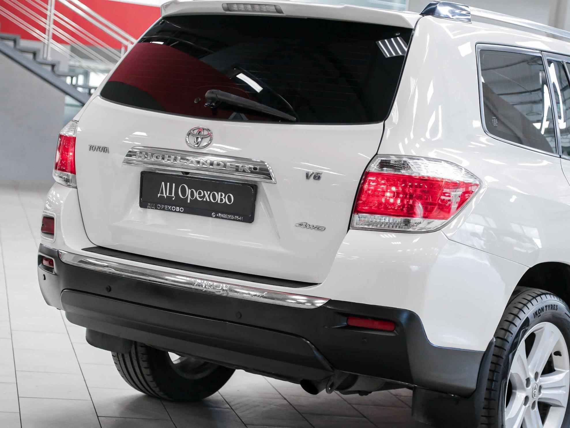 Toyota Highlander 2012, белый, ДЦ Орехово