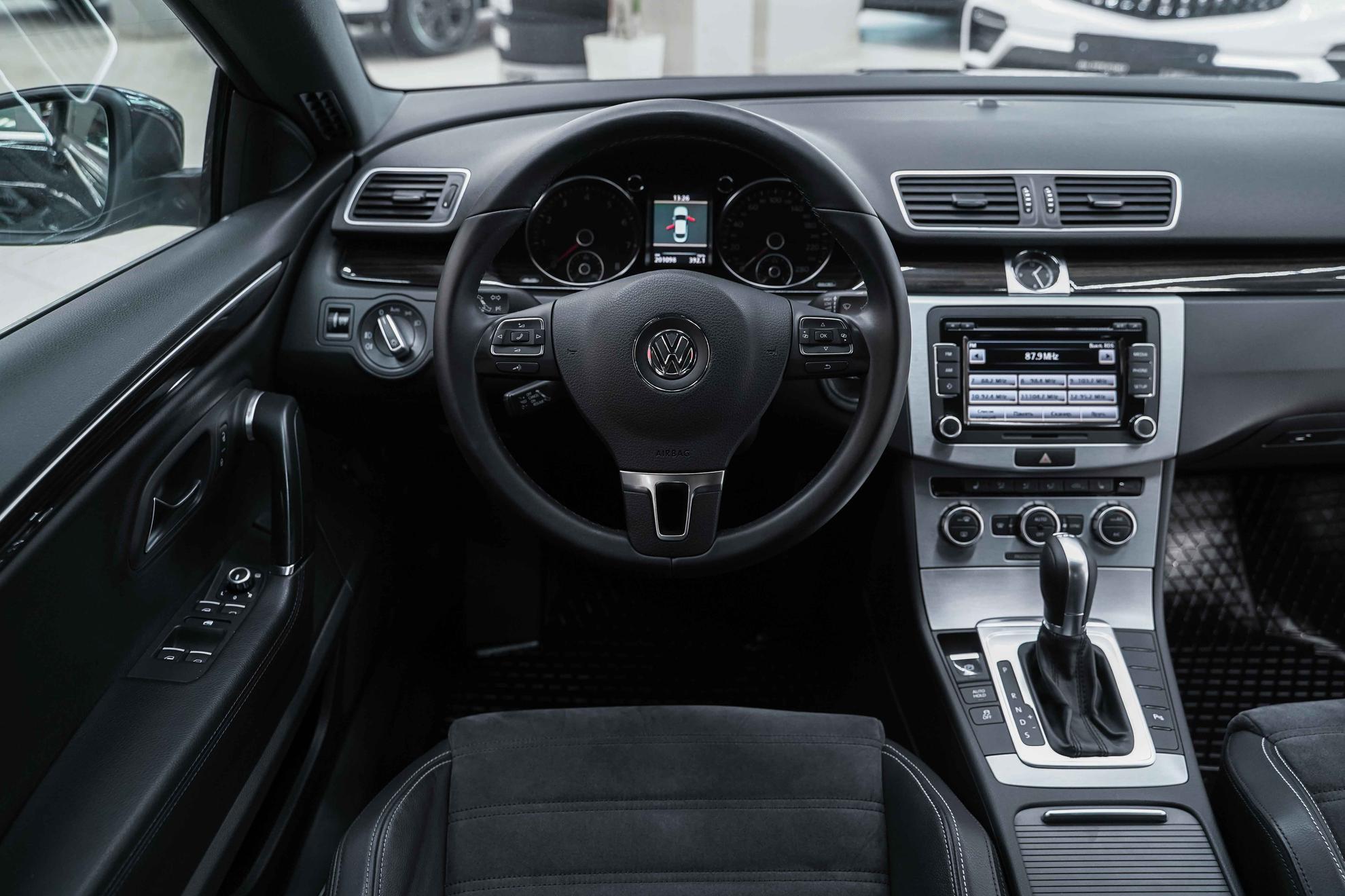 Volkswagen Passat CC 2013, черный, ДЦ Орехово