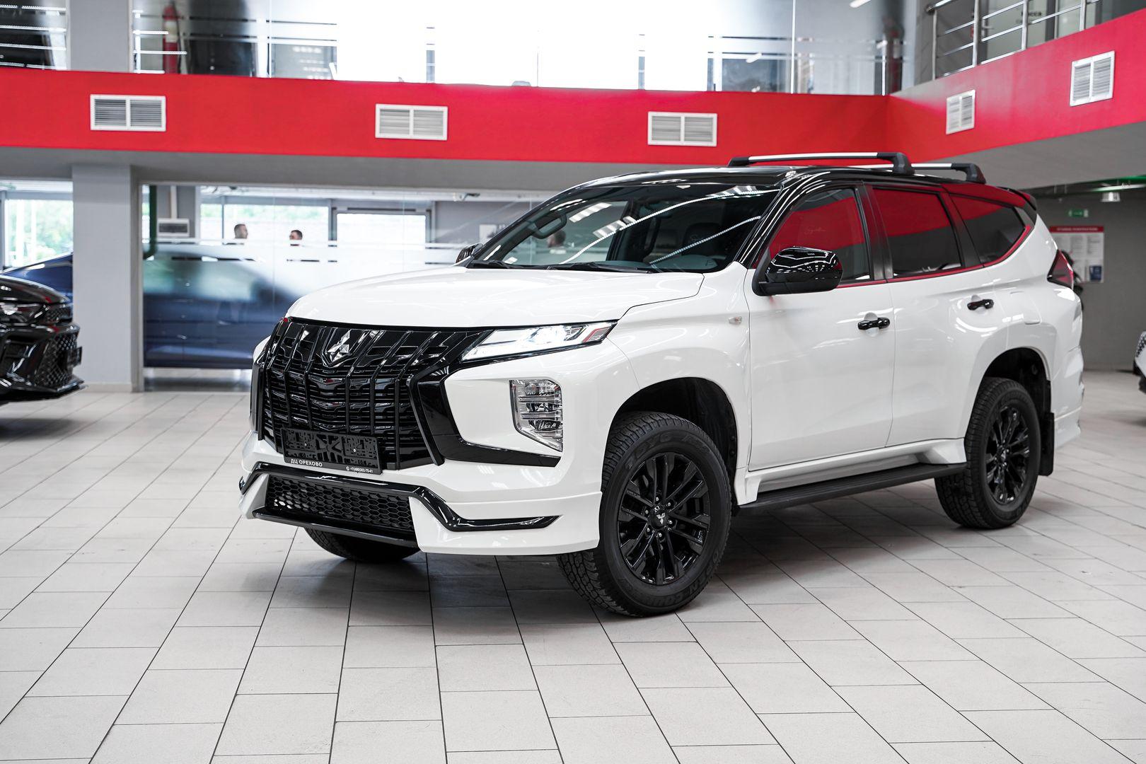 Mitsubishi Montero Sport 2022, белый, ДЦ Орехово