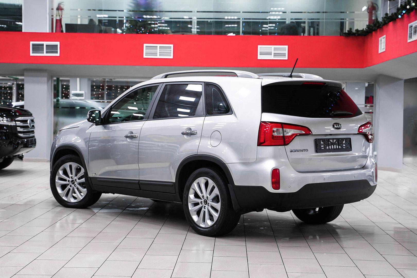 Kia Sorento 2014, серебряный, ДЦ Орехово