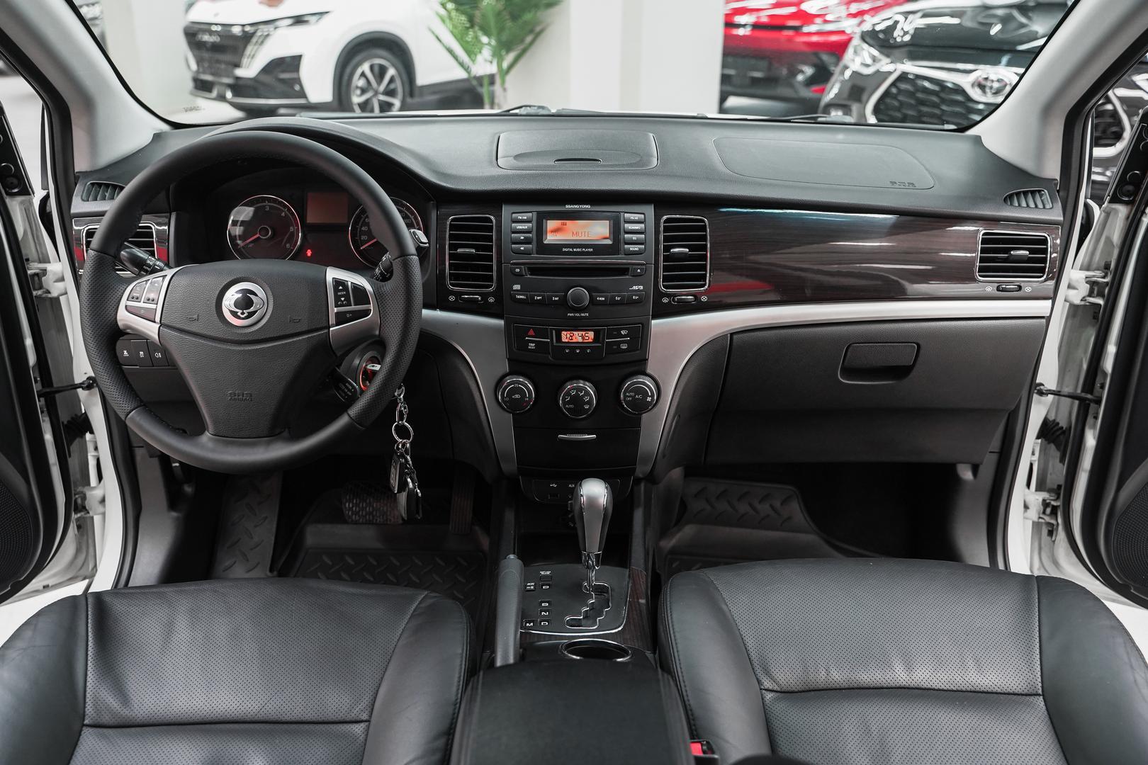 SsangYong Actyon 2011, белый, ДЦ Орехово