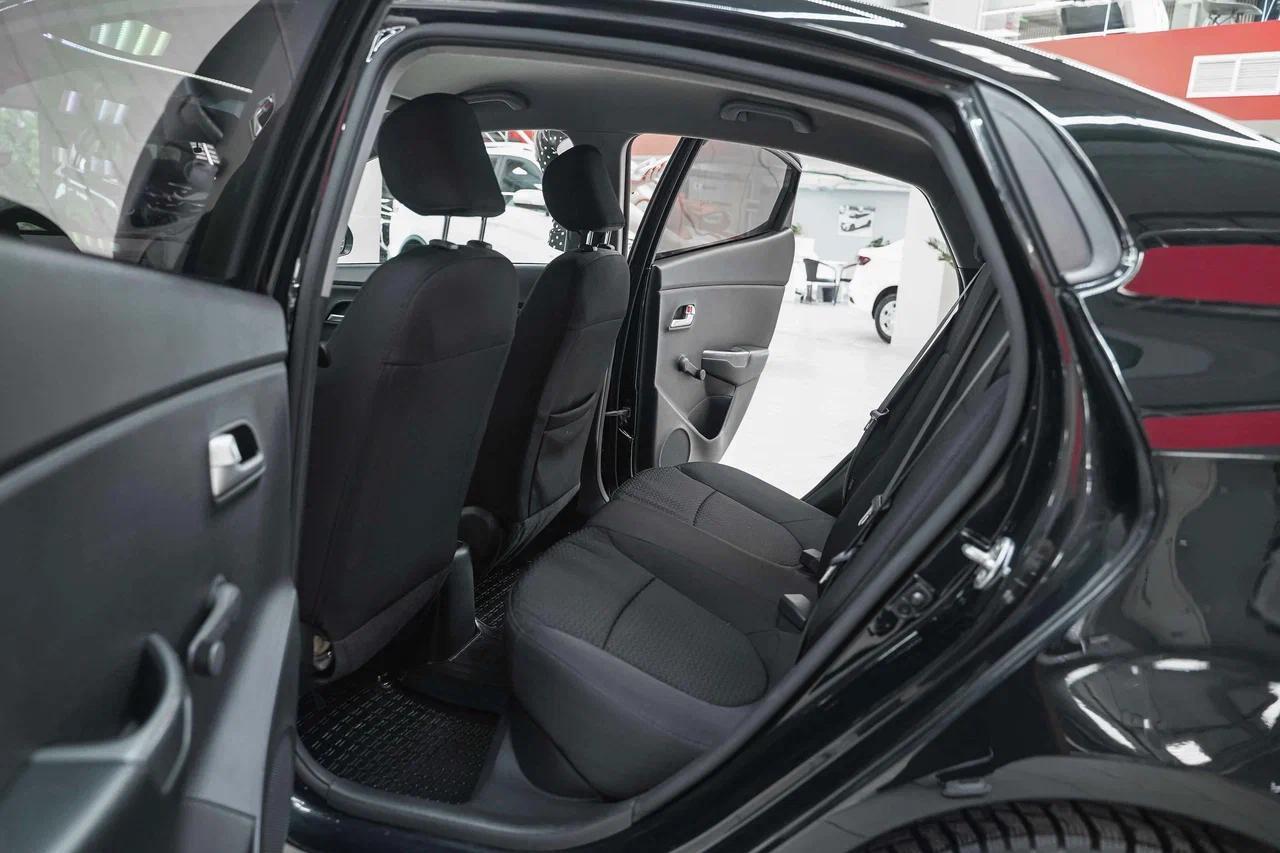 Kia Rio 2017, черный, ДЦ Орехово