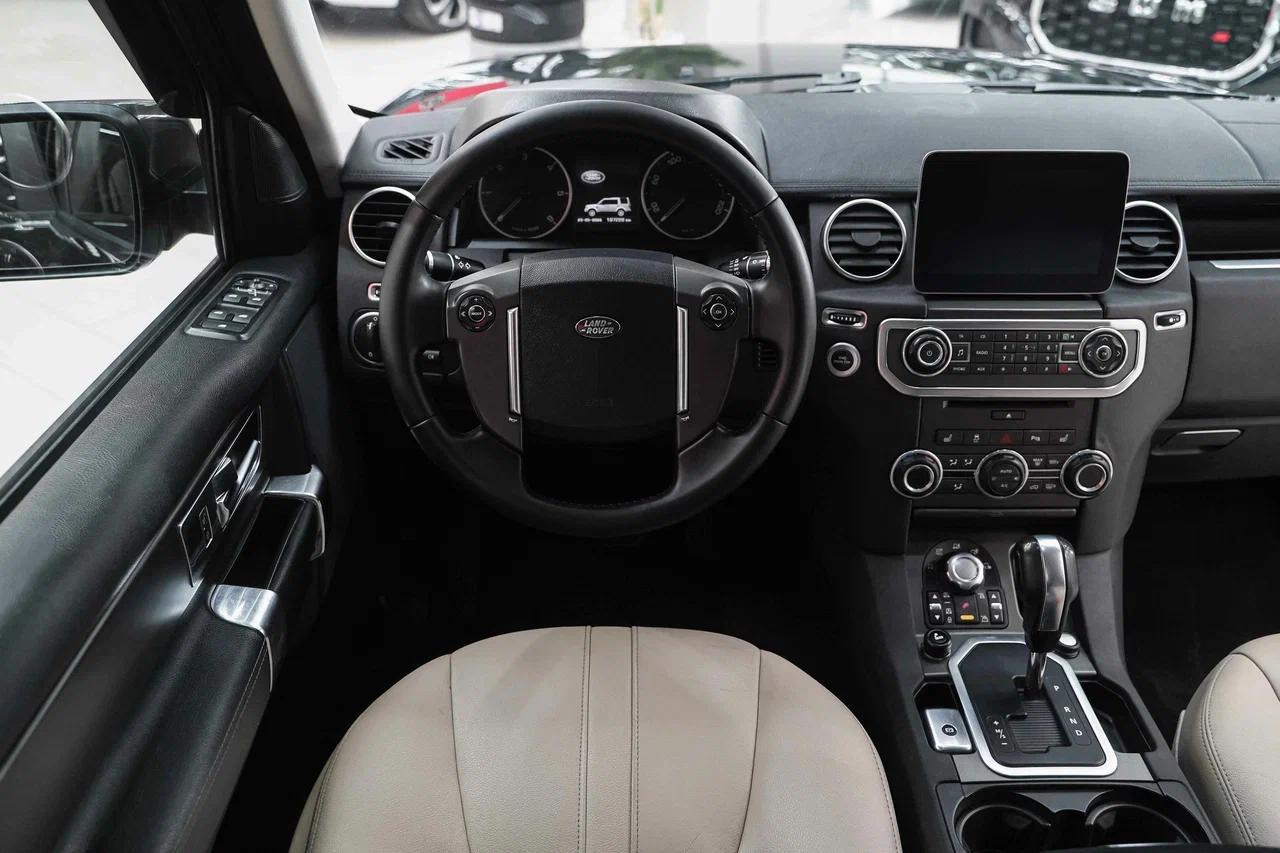 Land Rover Discovery 2012, черный, ДЦ Орехово