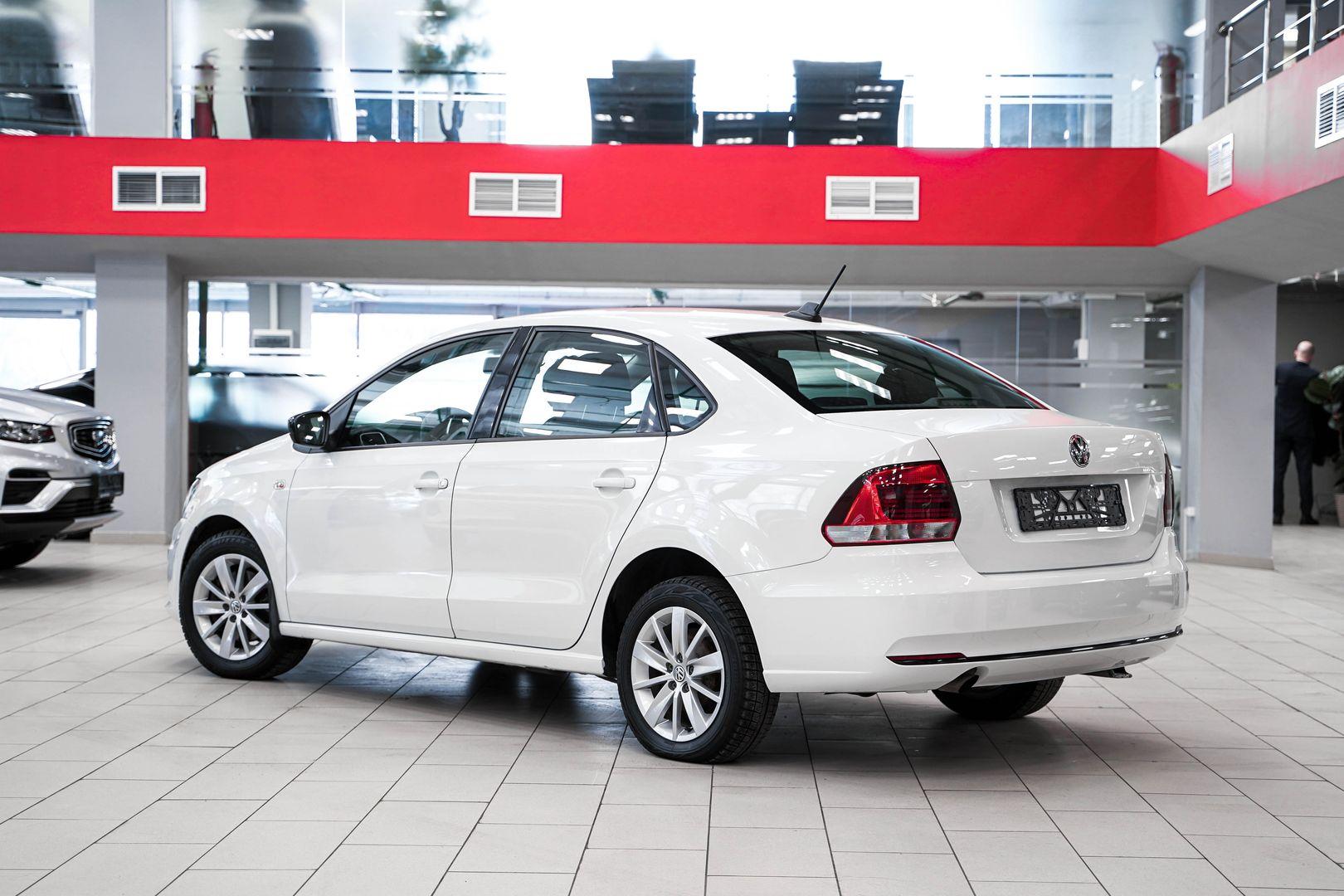 Volkswagen Polo 2020, белый, ДЦ Орехово