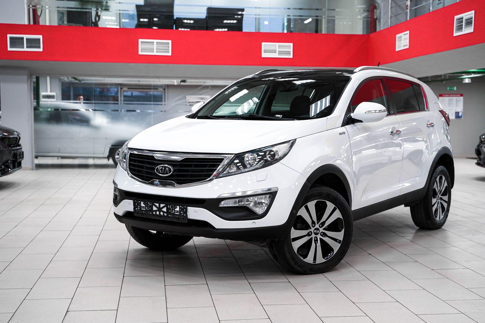 Kia Sportage 2012, белый, ДЦ Орехово