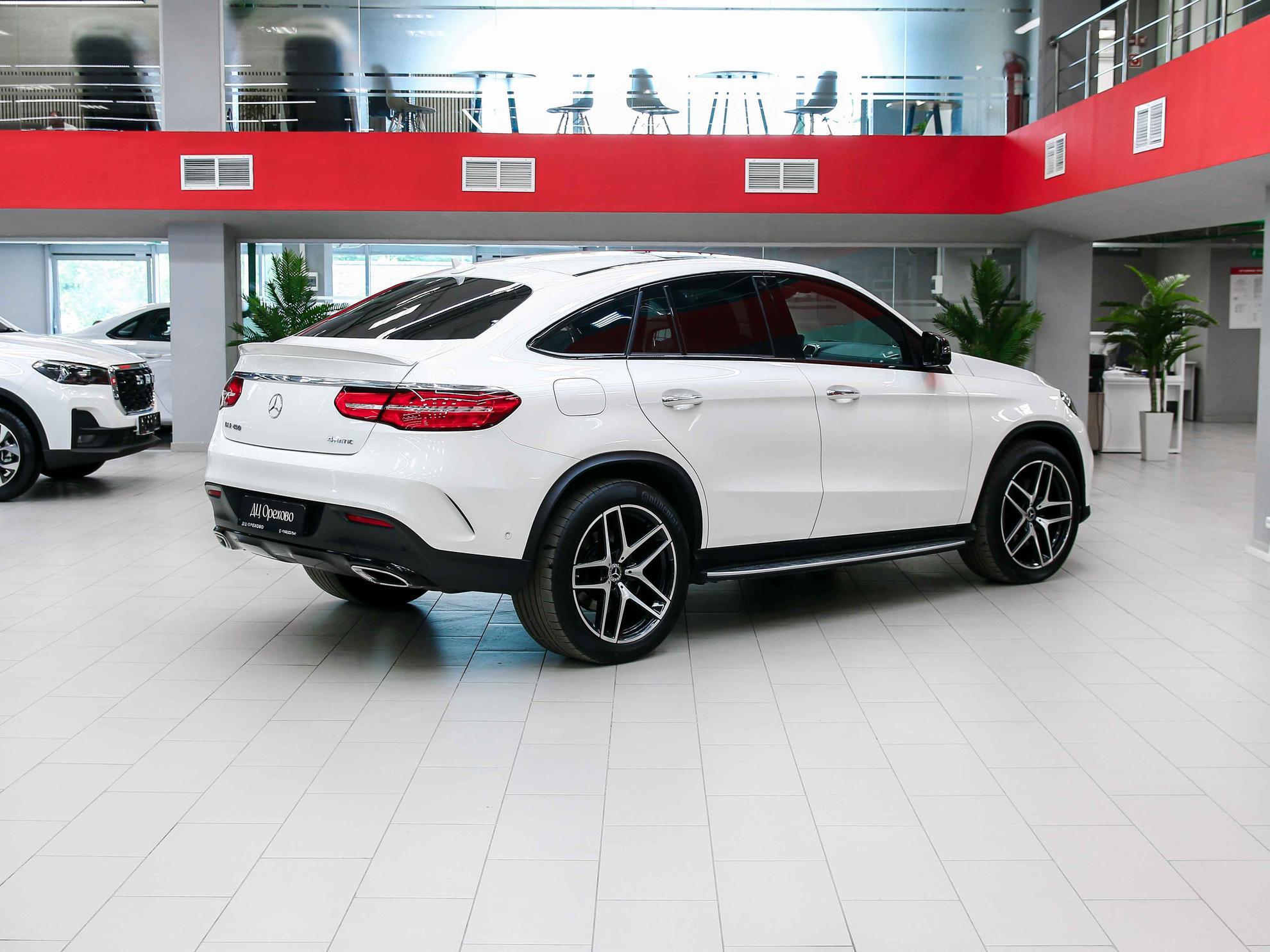 Mercedes-Benz GLE Coupe 2018, белый, ДЦ Орехово