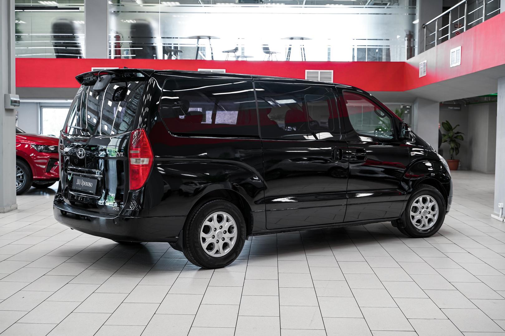 Hyundai Grand Starex 2013, черный, ДЦ Орехово