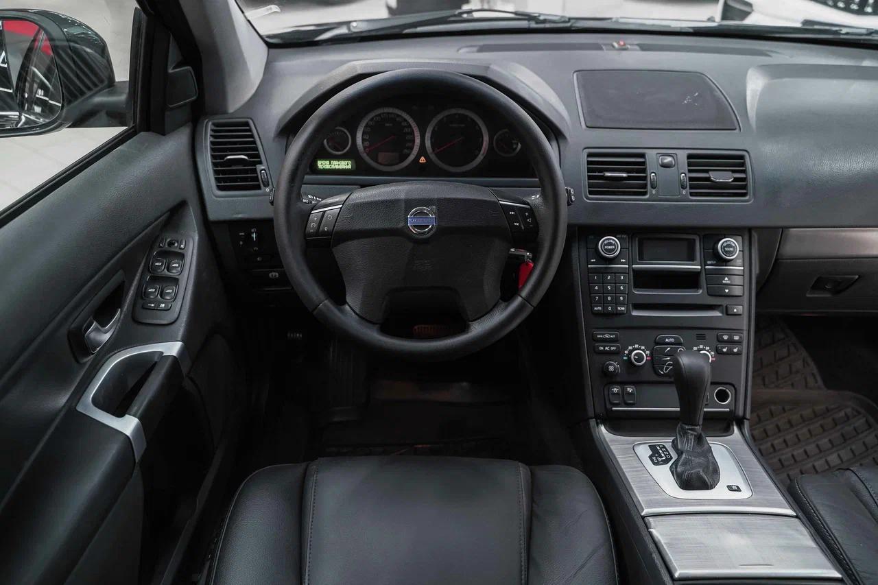 Volvo XC90 2011, черный, ДЦ Орехово