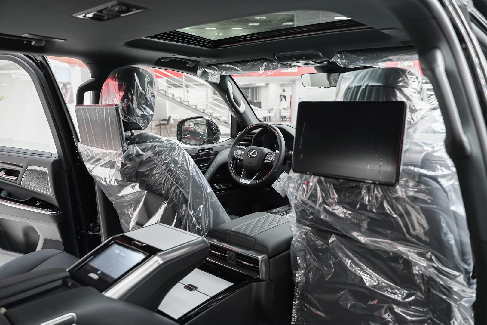 Lexus LX 2025, черный, ДЦ Орехово