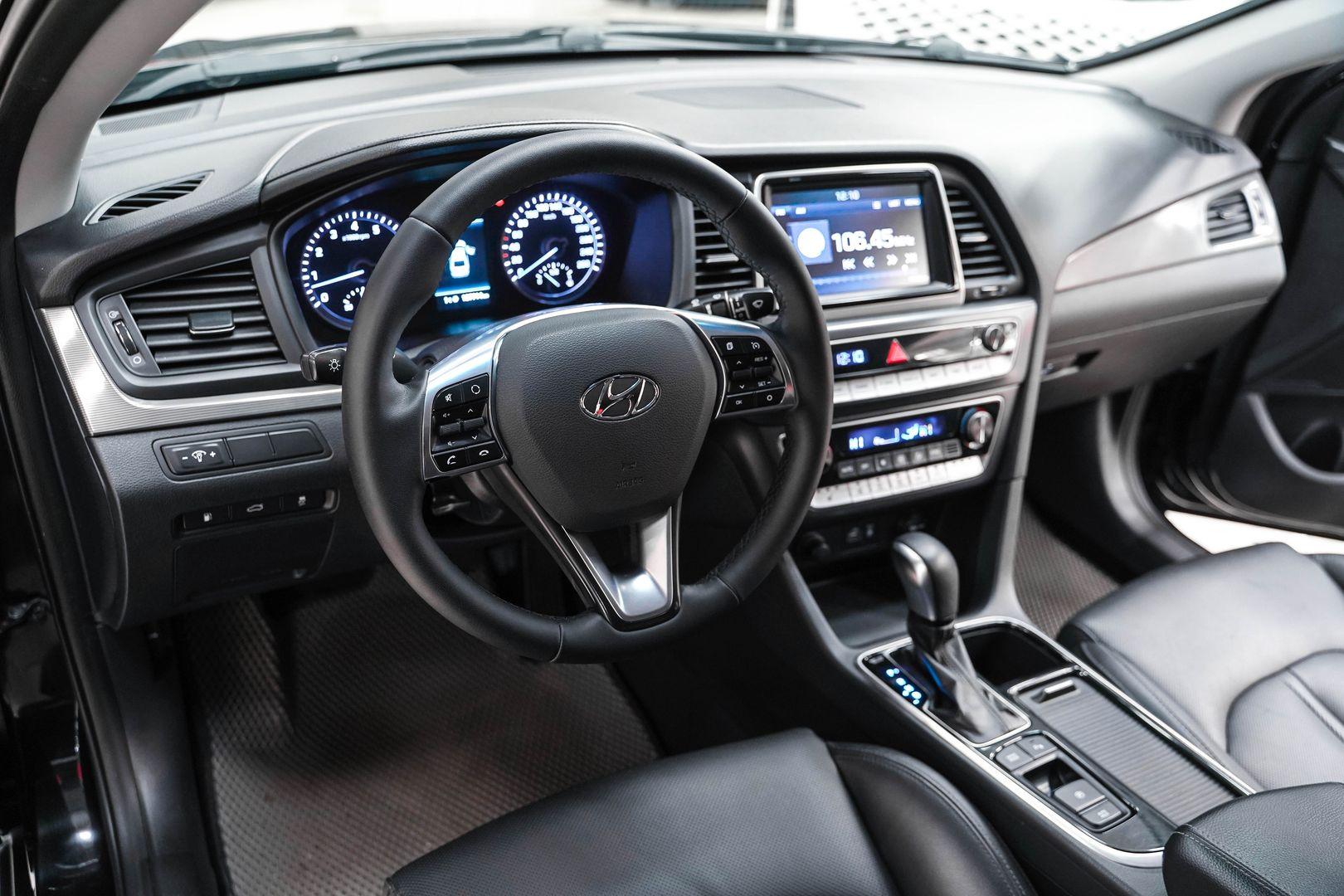 Hyundai Sonata 2017, черный, ДЦ Орехово