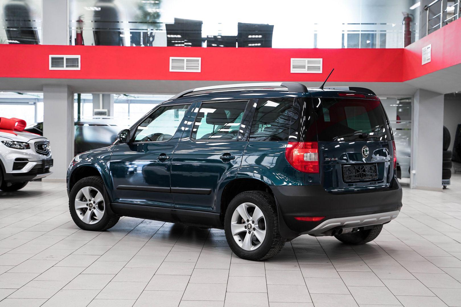 Skoda Yeti 2012, синий, ДЦ Орехово