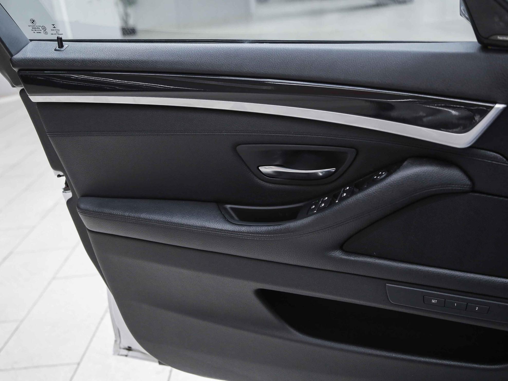 BMW 5 серии 2016, белый, ДЦ Орехово