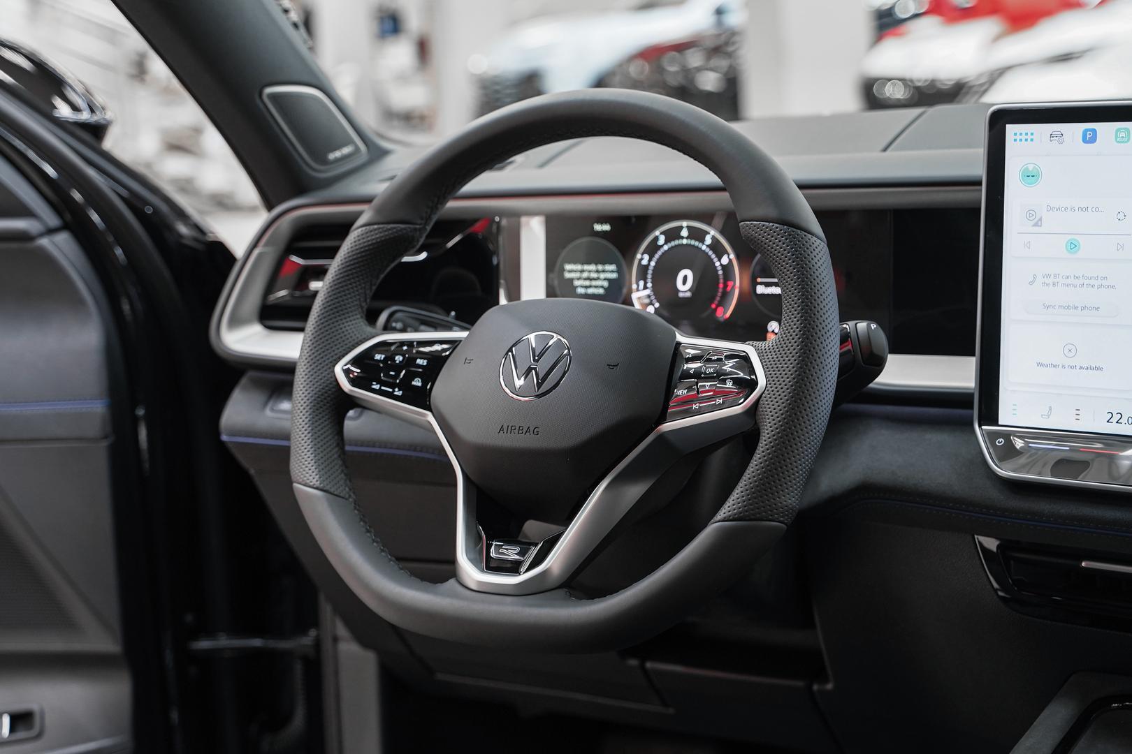 Volkswagen Teramont 2025, черный, ДЦ Орехово