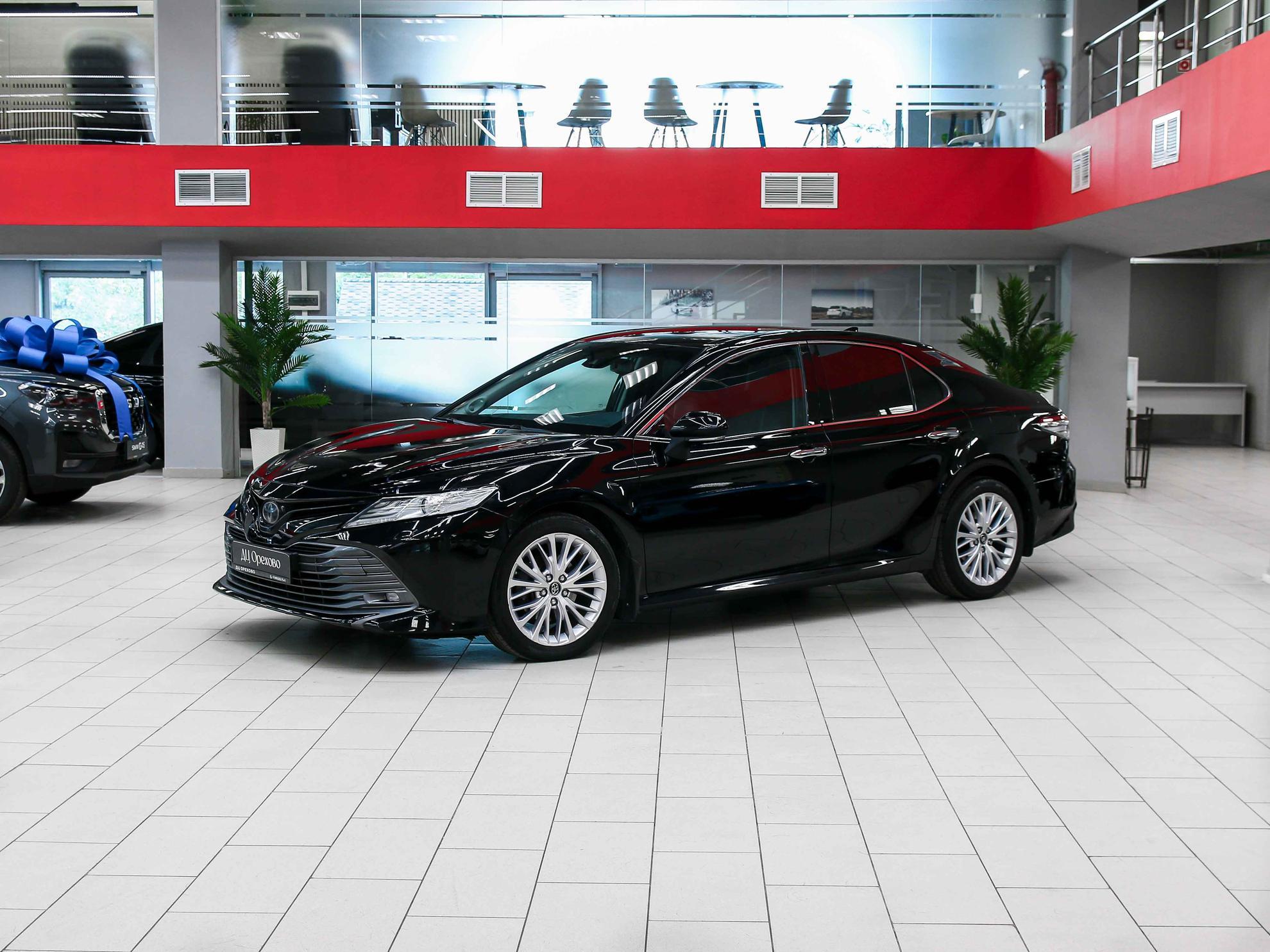Toyota Camry 2018, черный, ДЦ Орехово
