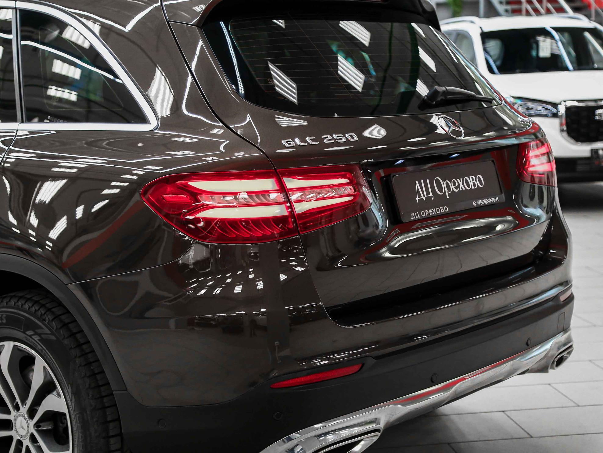 Mercedes-Benz GLC 2015, коричневый, ДЦ Орехово